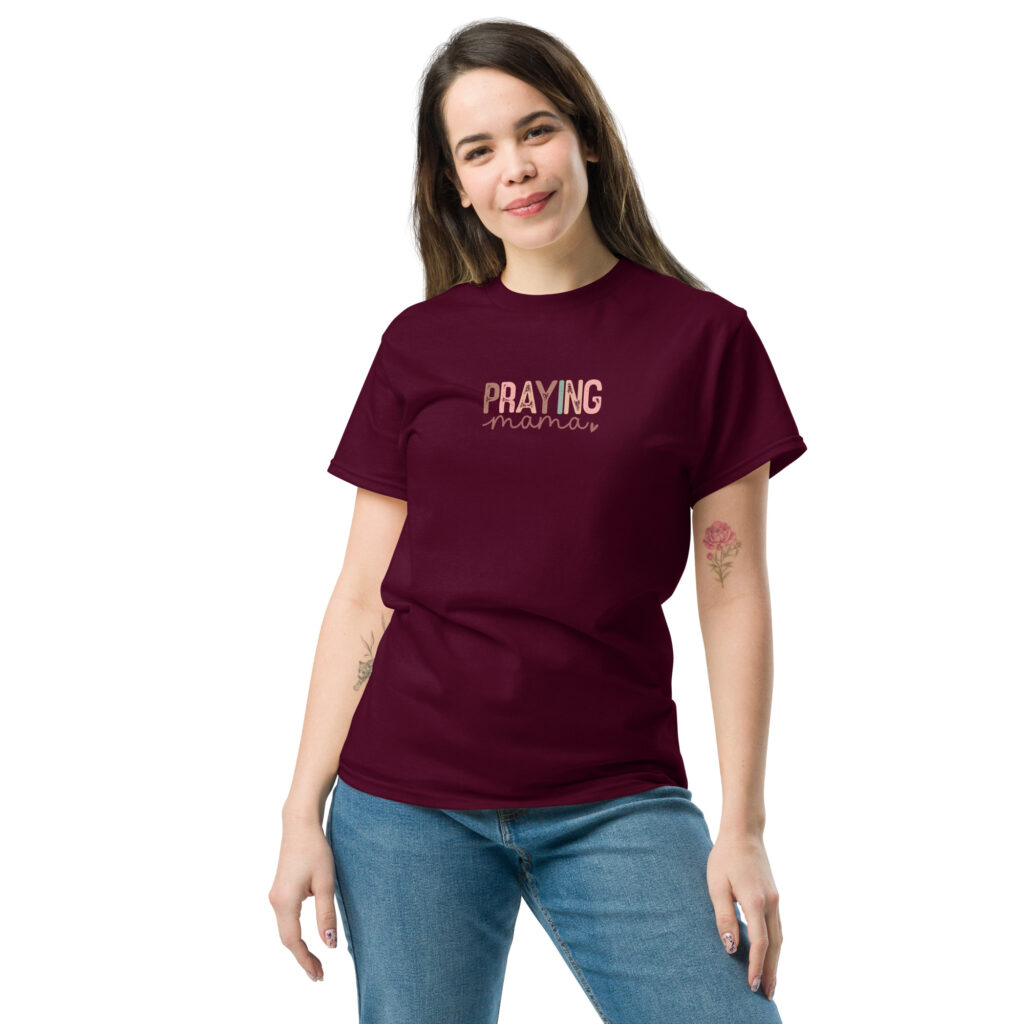 Praying Mama Tee